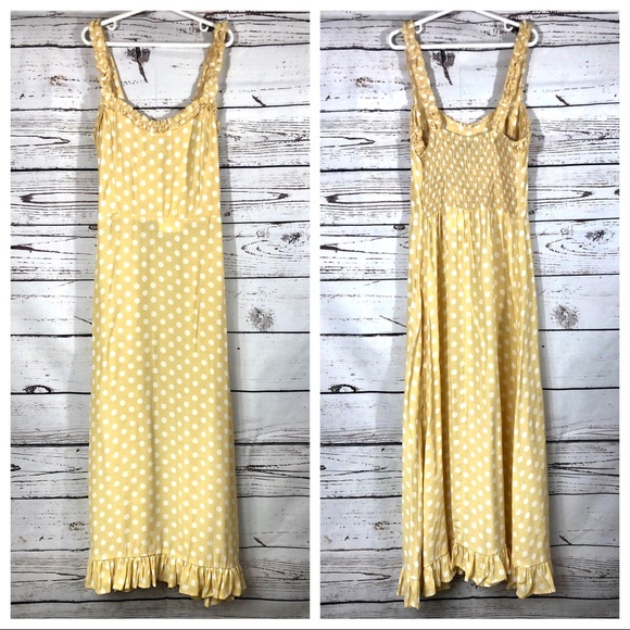 Faithfull the Brand Dresses & Skirts - Faithfull The Brand Noemie Polka Dot Midi Dress XS